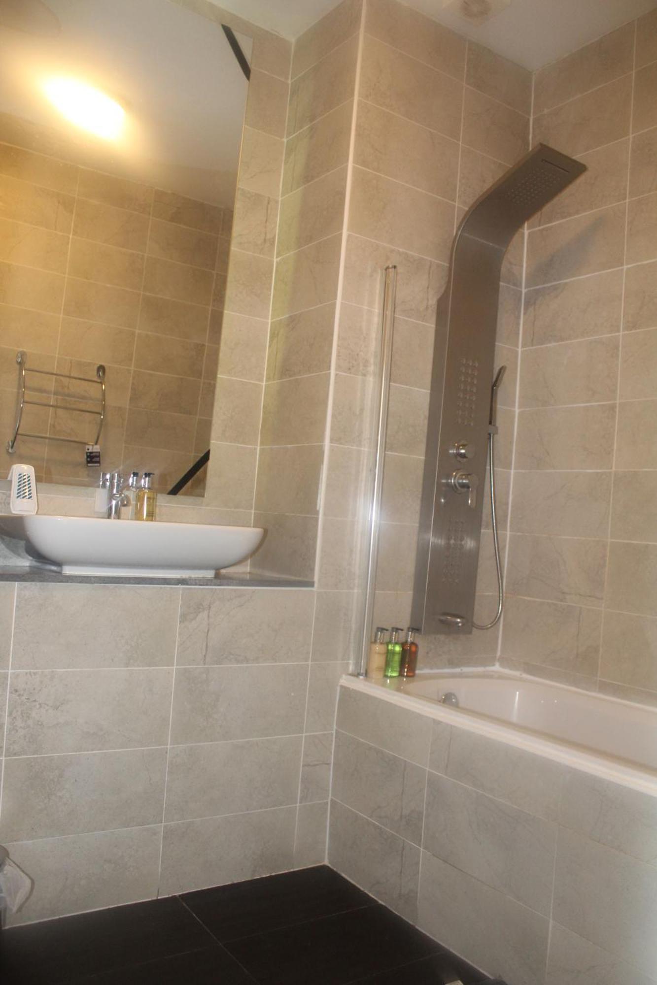 Flat 414 One Bedroom Apartment Birmingham Luaran gambar